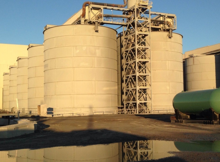 industrial holding tanks/silos on worksite